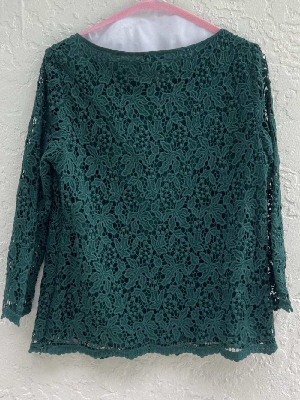 Talbots womens green 3/4 sleeve lace lined top Holiday Career size 8 EUC #2101